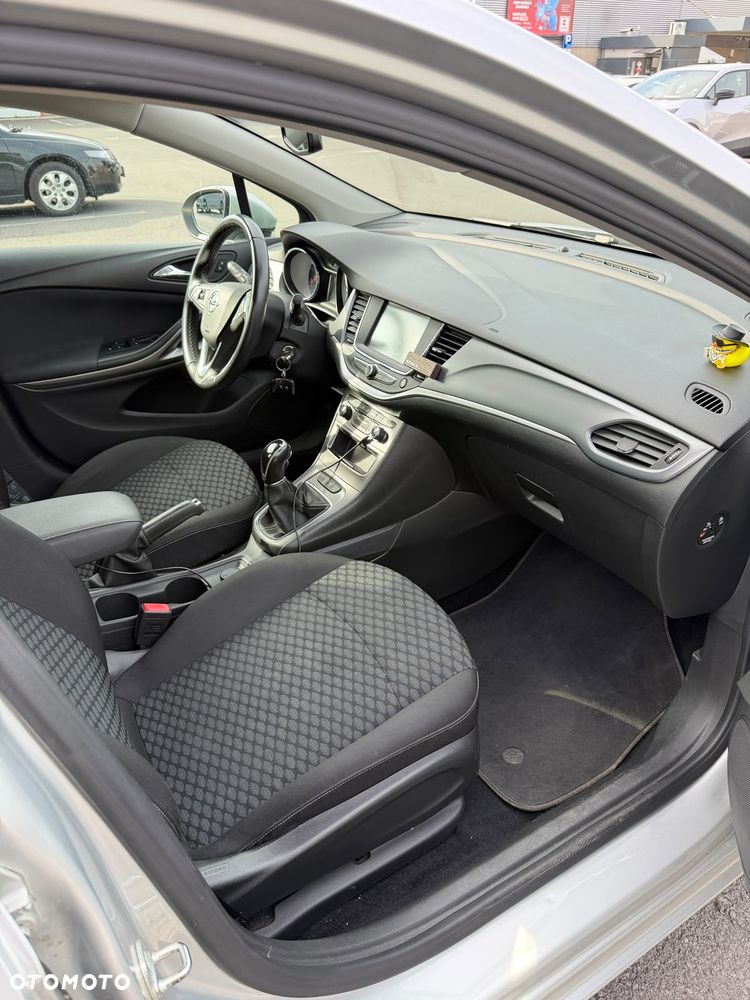 Opel Astra 1.6 CDTI Enjoy S&S - 13