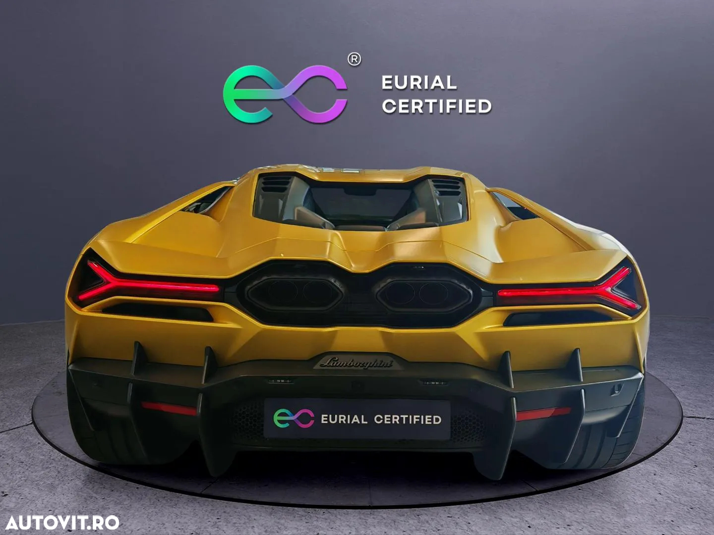 Lamborghini Revuelto - 11