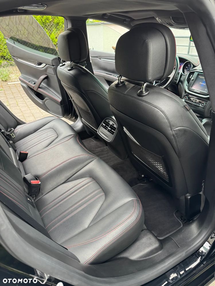 Maserati Ghibli S Q4 - 15