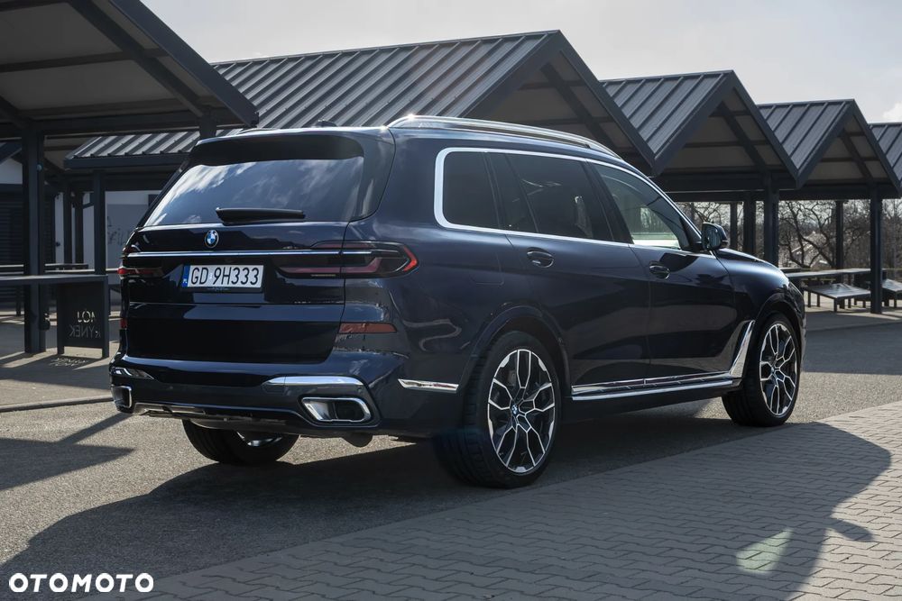 BMW X7 - 6