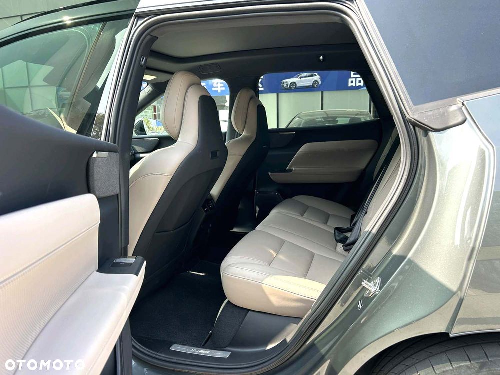 Volvo XC 70 - 9