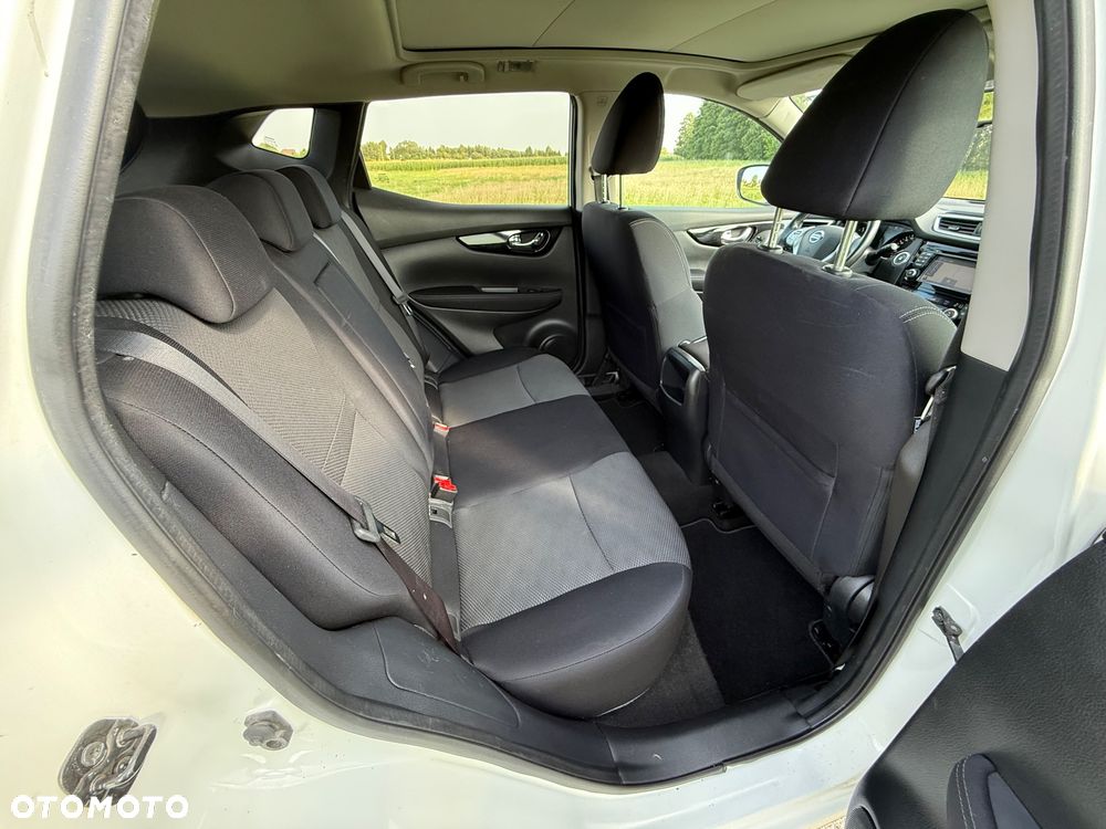 Nissan Qashqai 1.6 DIG-T Tekna - 10