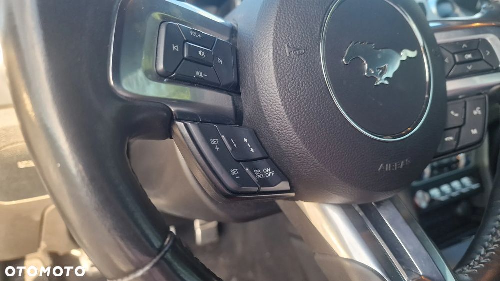 Ford Mustang 2.3 Eco Boost - 33