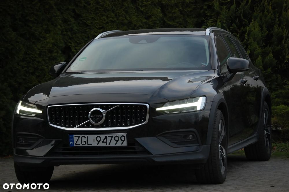 Volvo V60 Cross Country D4 AWD Geartronic Pro - 13
