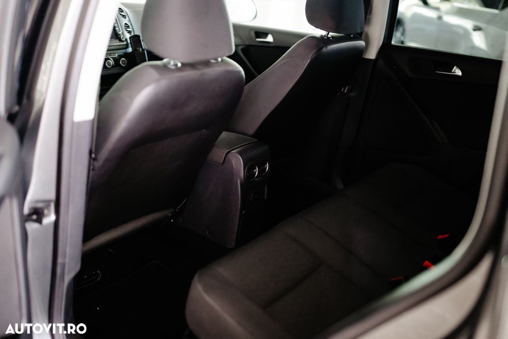 Volkswagen Tiguan 2.0 TDI 4Motion Track & Field - 14