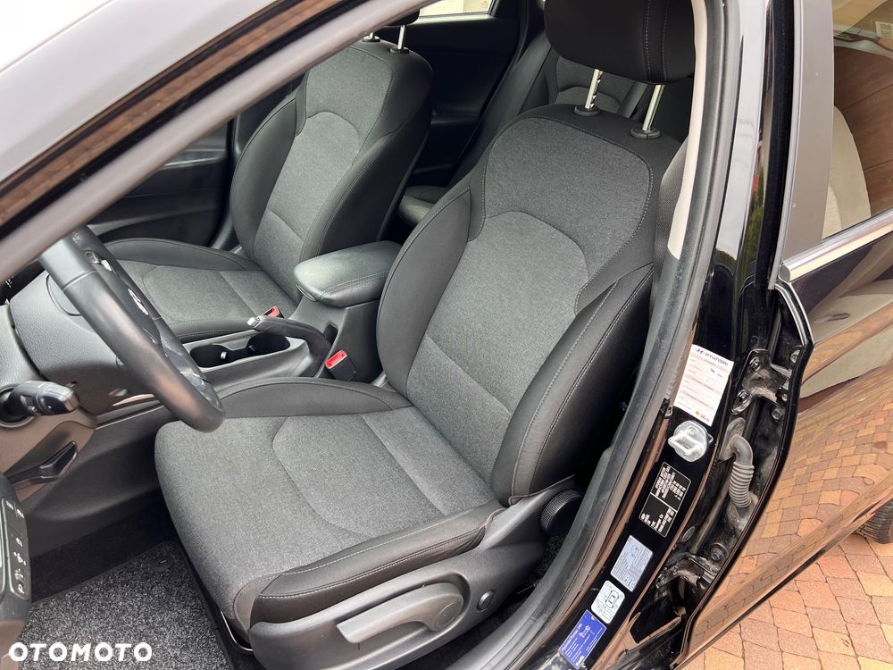 Hyundai i30 1.5 DPI Comfort - 6