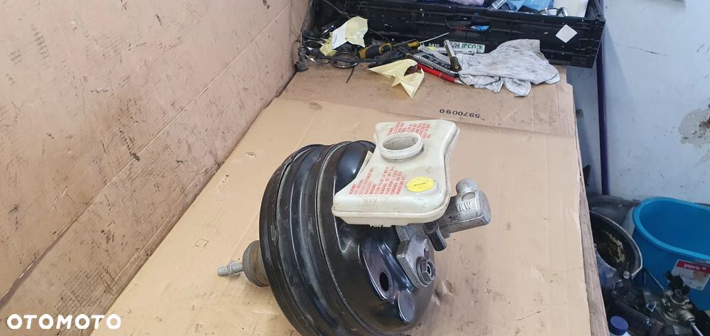 Serwo wspomaganie hamulca Audi A6 C6 4F0612105N - 3