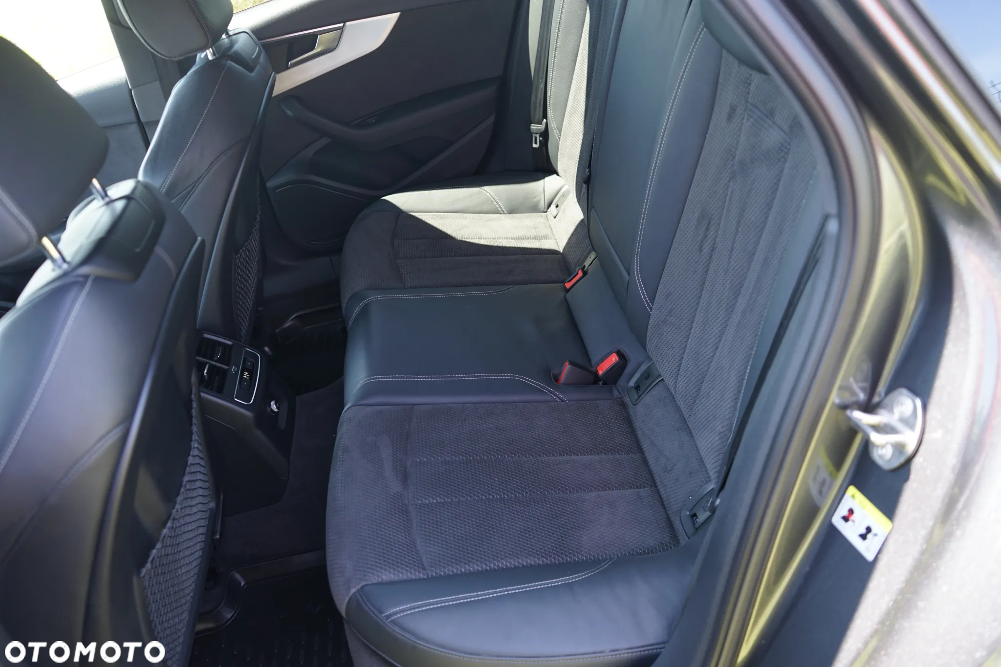 Audi A4 40 TFSI Sport S tronic - 15