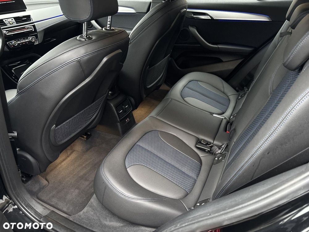 BMW X2 - 24