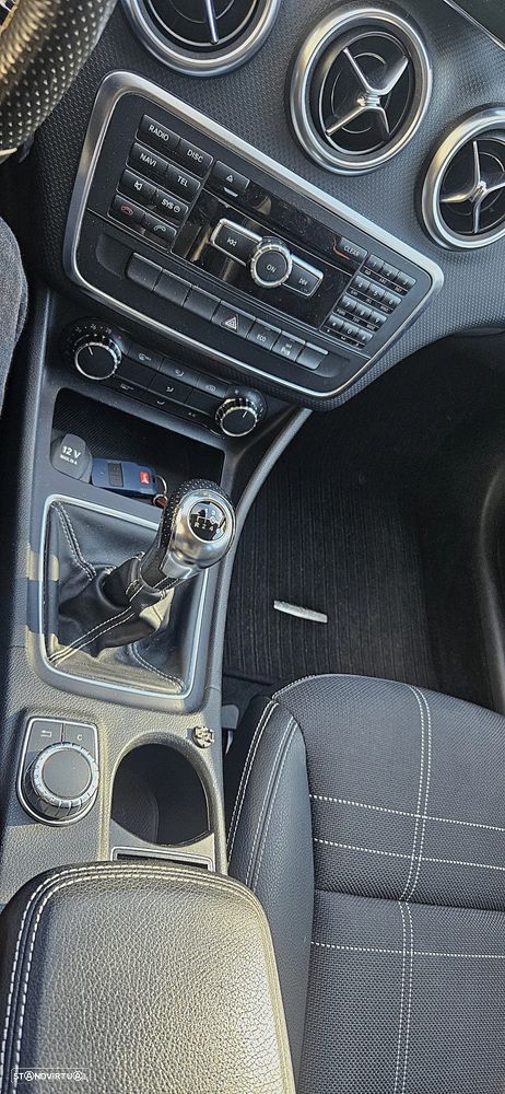 Mercedes-Benz A 200 CDi BE Urban - 11