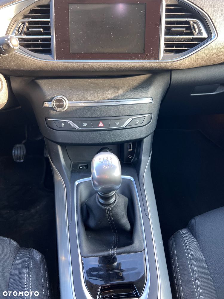 Peugeot 308 SW BlueHDi 120 Stop & Start Allure - 10