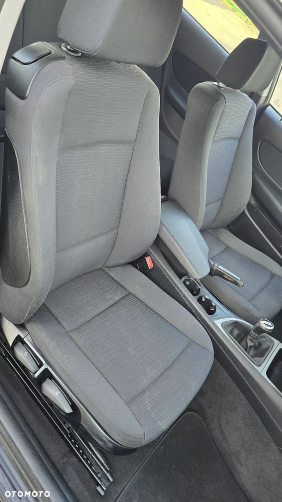 BMW Seria 1 116i Edition Sport - 30