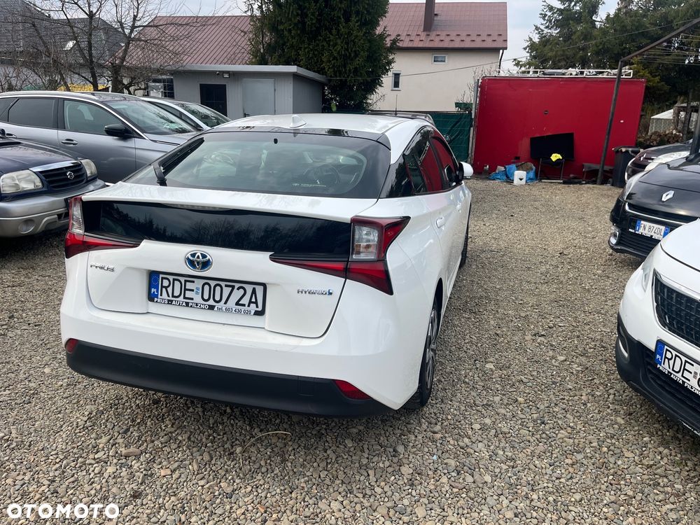 Toyota Prius 1.8 Hybrid Executive - 8