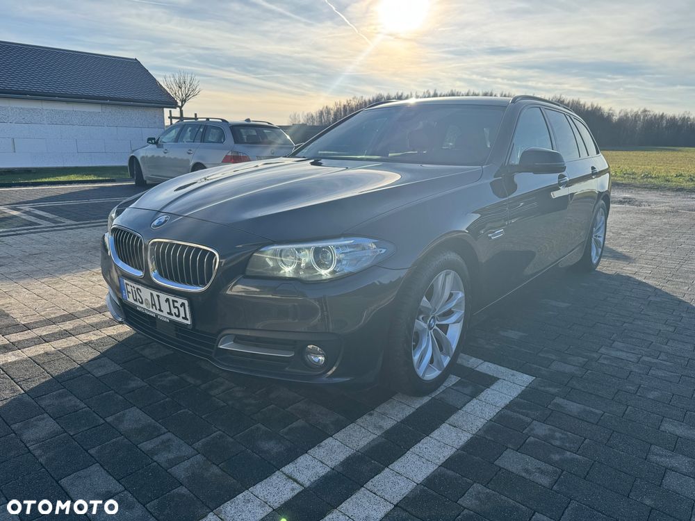 BMW Seria 5 520d xDrive Luxury Line - 3