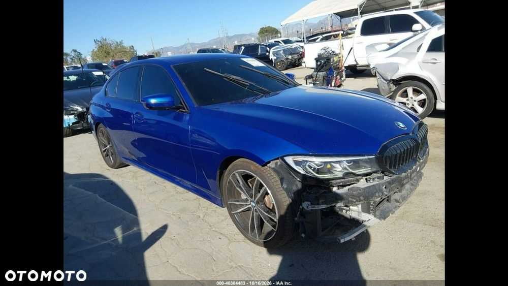 BMW Seria 3 330i M Sport - 1