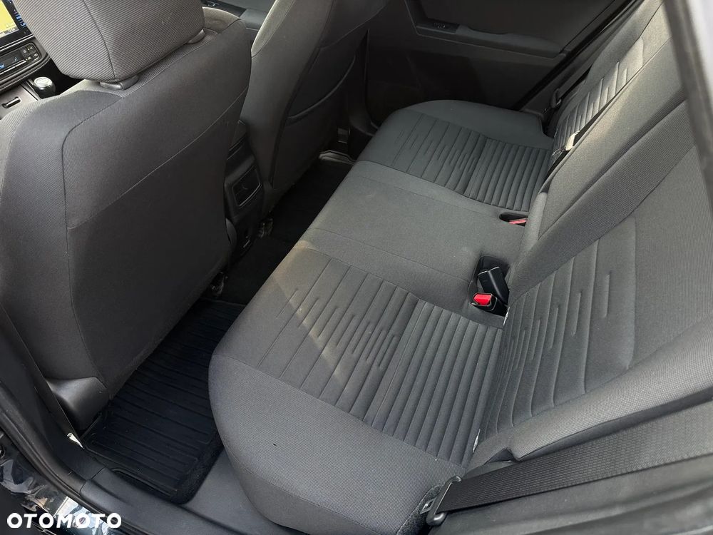 Toyota Auris 1.33 Dual-VVT-i Life - 10