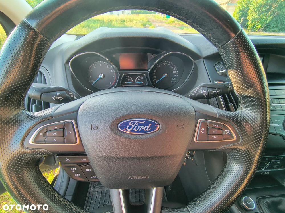 Ford Focus 1.0 EcoBoost Trend ASS - 10