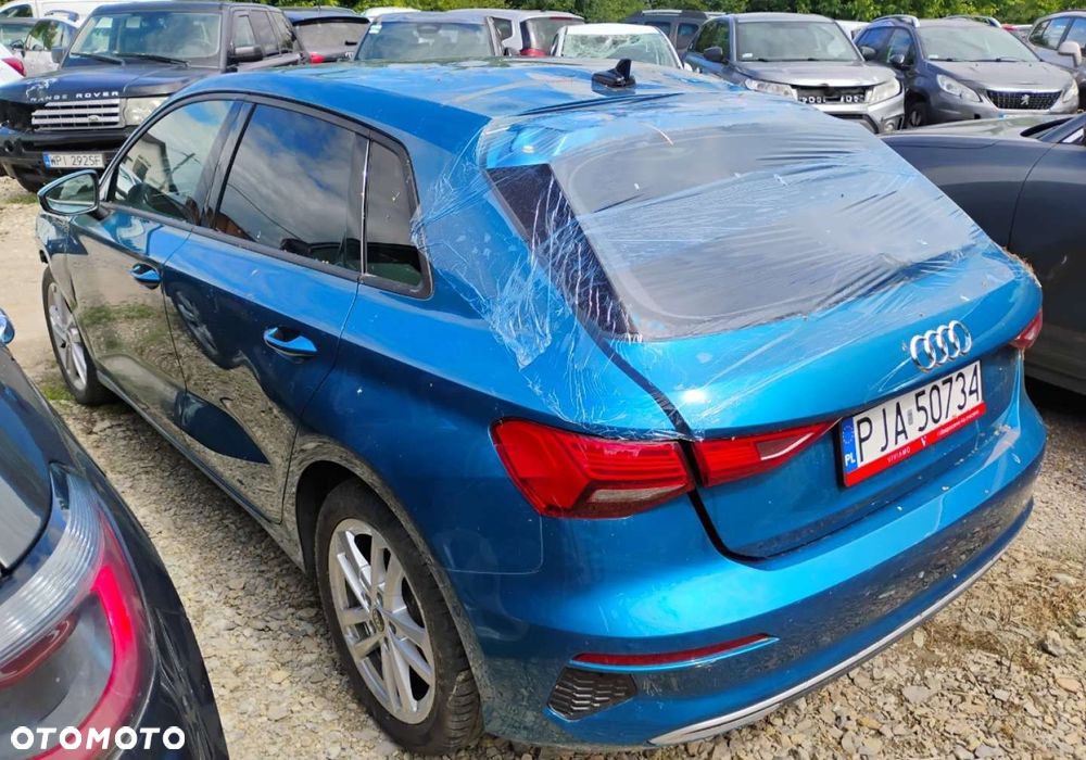 Audi A3 Sportback - 4