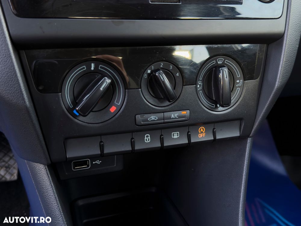 Skoda RAPID 1.0 TSI Active - 23