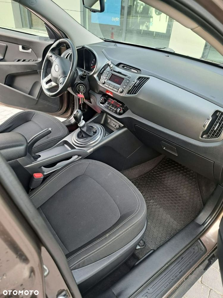 Kia Sportage - 12