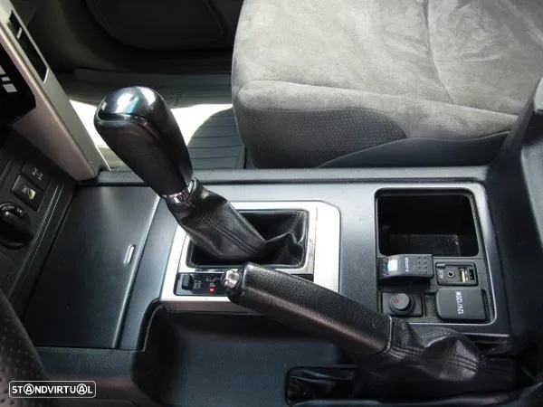 Toyota Land Cruiser 3.0 D-4D Auto 60th Anniversary - 19
