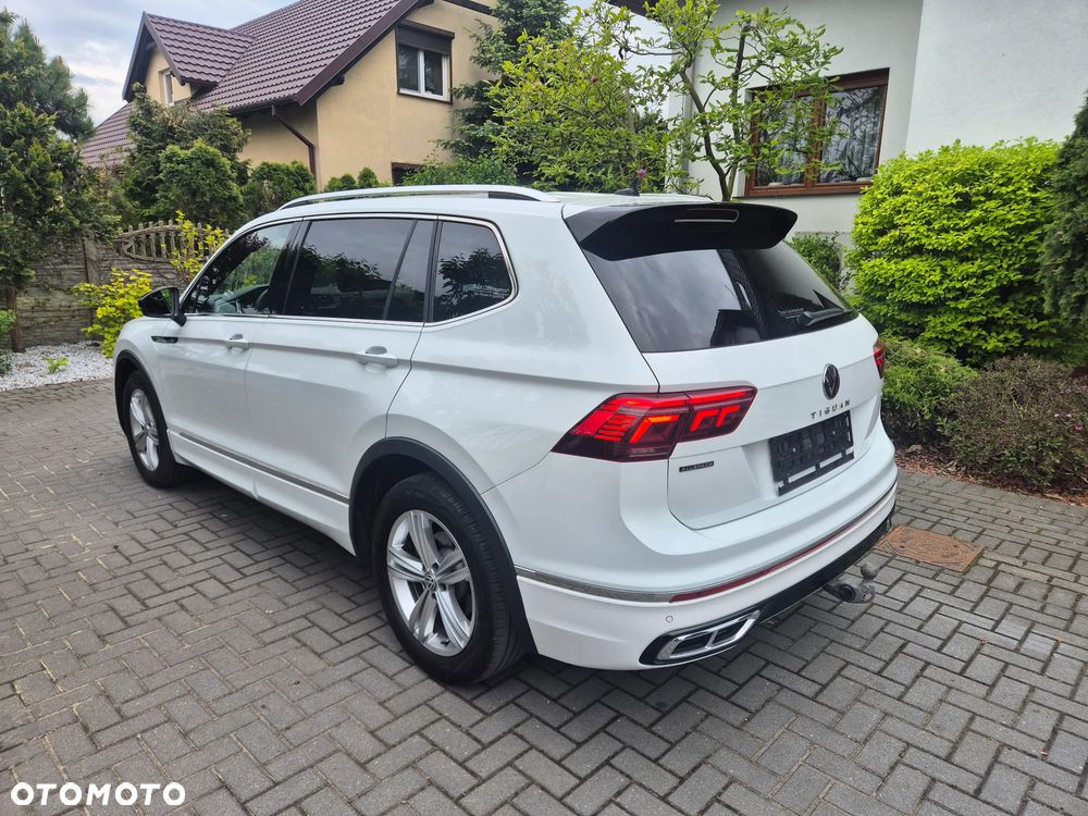 Volkswagen Tiguan Allspace 2.0 TDI SCR 4Motion DSG R-Line - 14