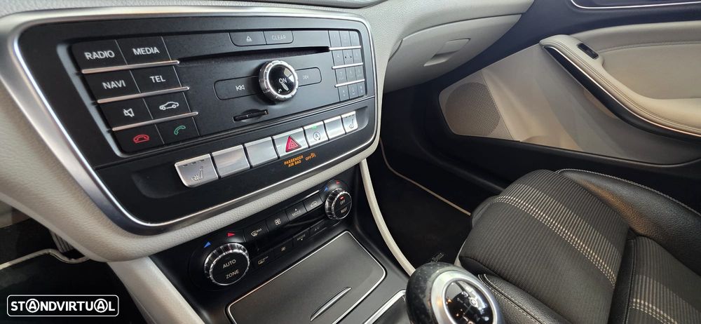 Mercedes-Benz CLA 180 CDI AMG Line - 9