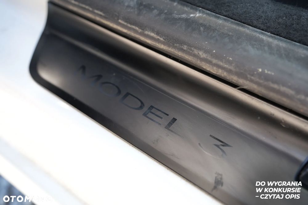 Tesla Model 3 - 19