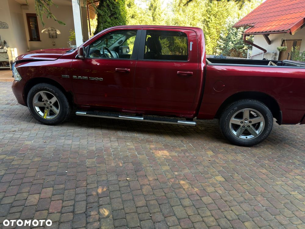 Dodge RAM 5.7 4x4 - 8