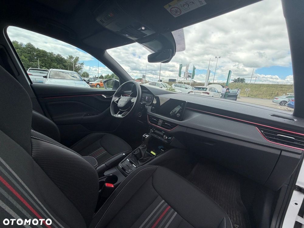 Skoda Scala 1.0 TSI Monte Carlo DSG - 24