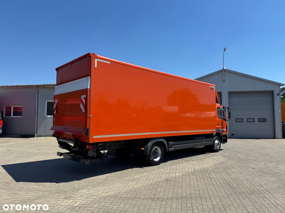 Mercedes-Benz ATEGO - 11