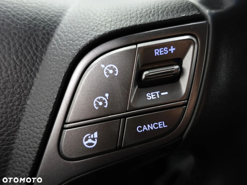 Hyundai Santa Fe 2.0 CRDI 2WD Style - 38