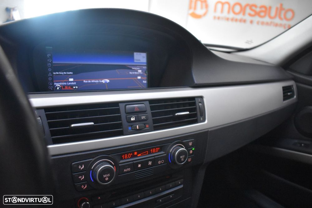 BMW 318 - 29