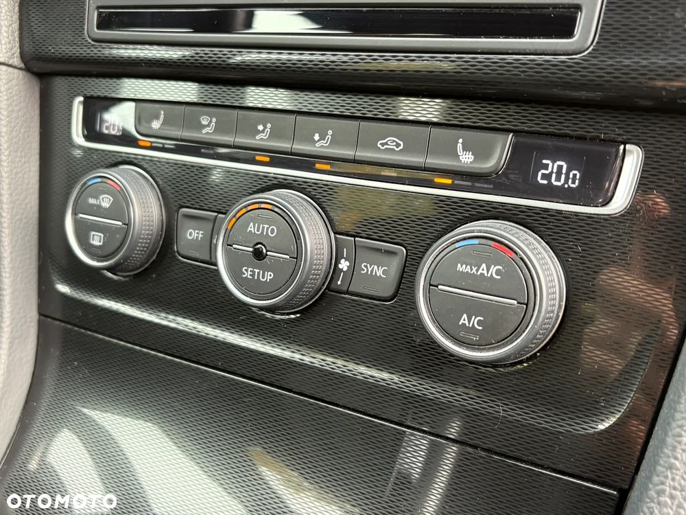 Volkswagen Golf GTD 2.0 TDI SCR DSG - 15