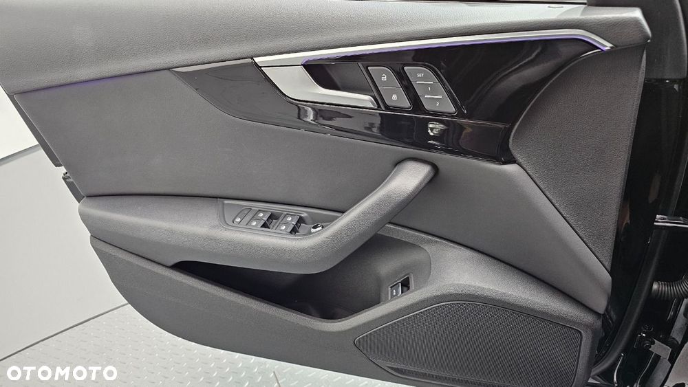 Audi A4 Limousine - 26
