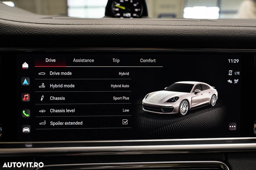 Porsche Panamera 4 E-Hybrid - 18