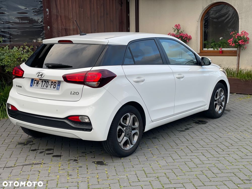 Hyundai i20 1.2 YES Gold - 2