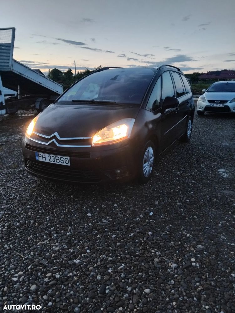 Citroën C4 Picasso 1.6 HDI FAP EGS6 CoolTech - 2