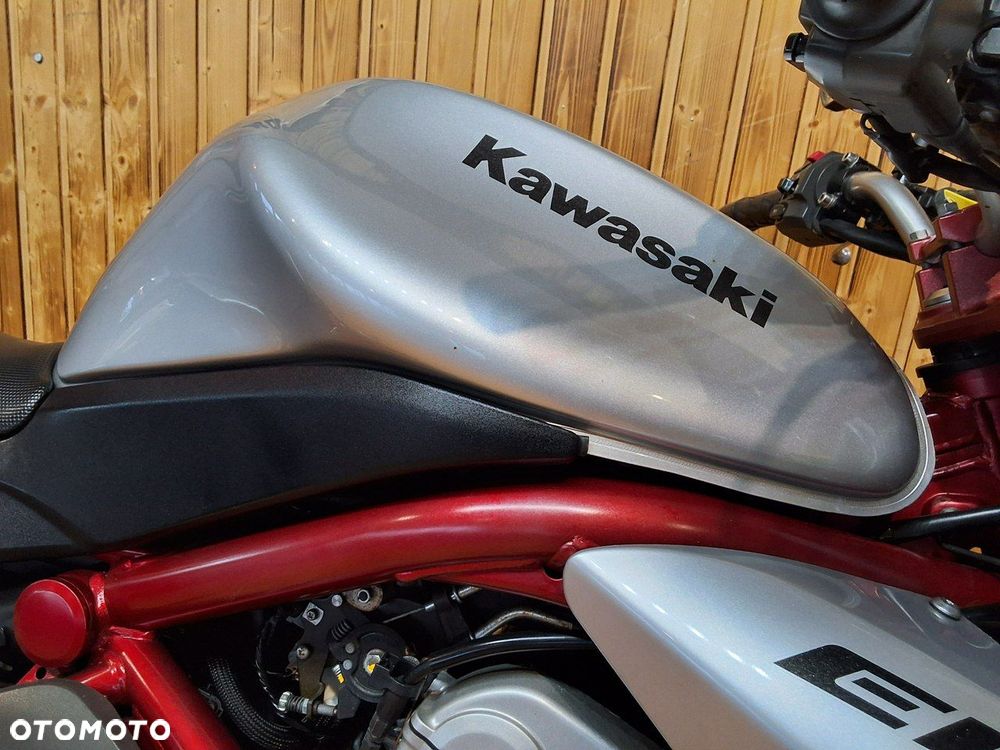 Kawasaki ER - 17