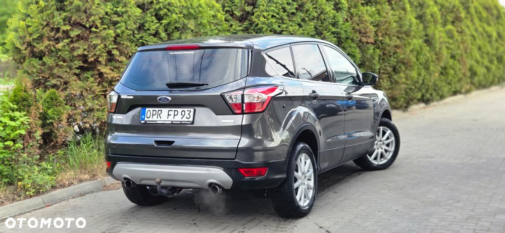 Ford Kuga 1.5 EcoBoost 2x4 Cool & Connect - 11