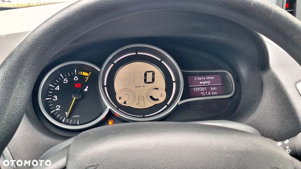 Renault Megane 1.6 16V 100 Authentique - 14