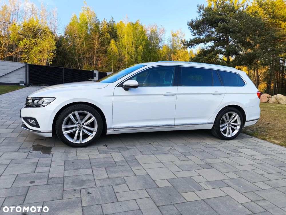 Volkswagen Passat 2.0 TDI EVO Elegance DSG - 8