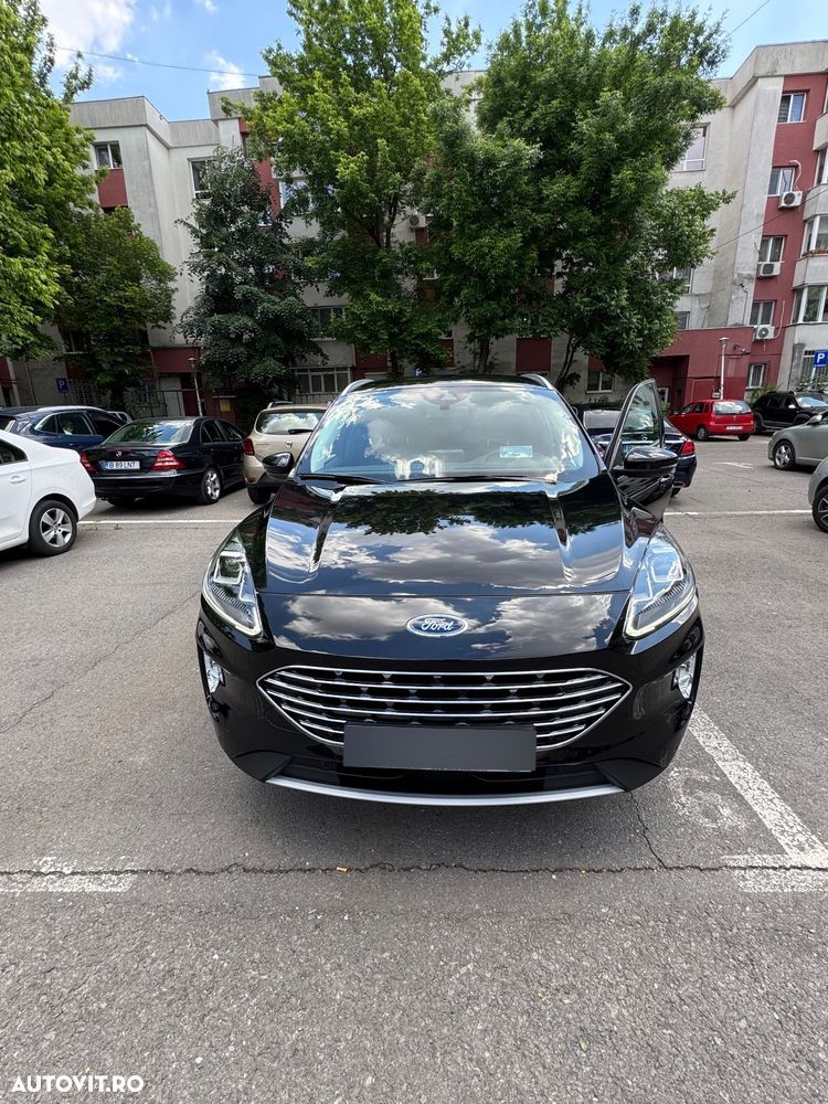 Ford Kuga - 1