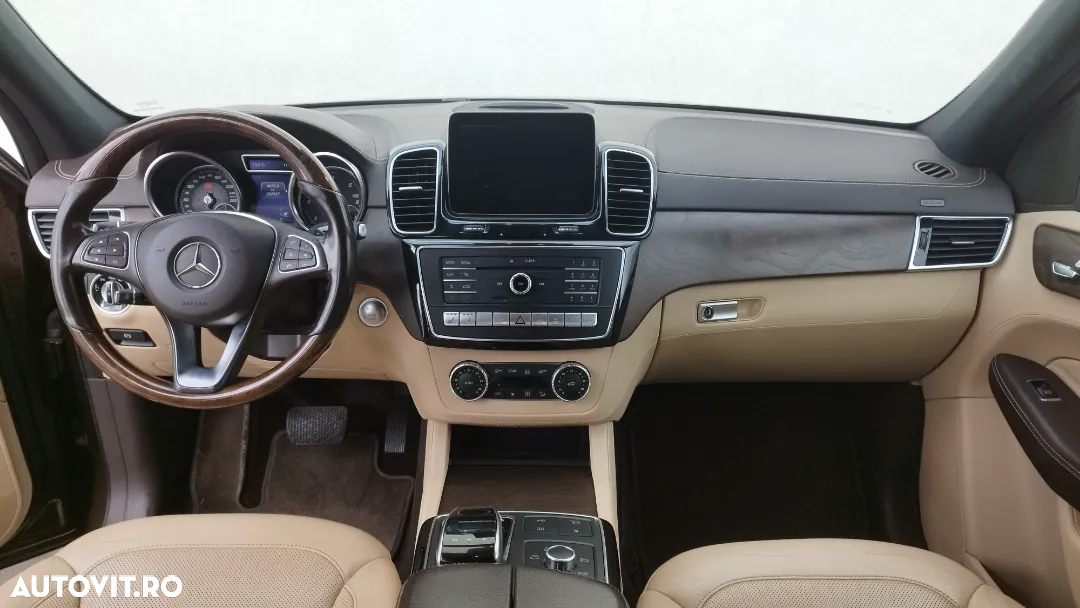 Mercedes-Benz GLE 350 d 4MATIC - 28