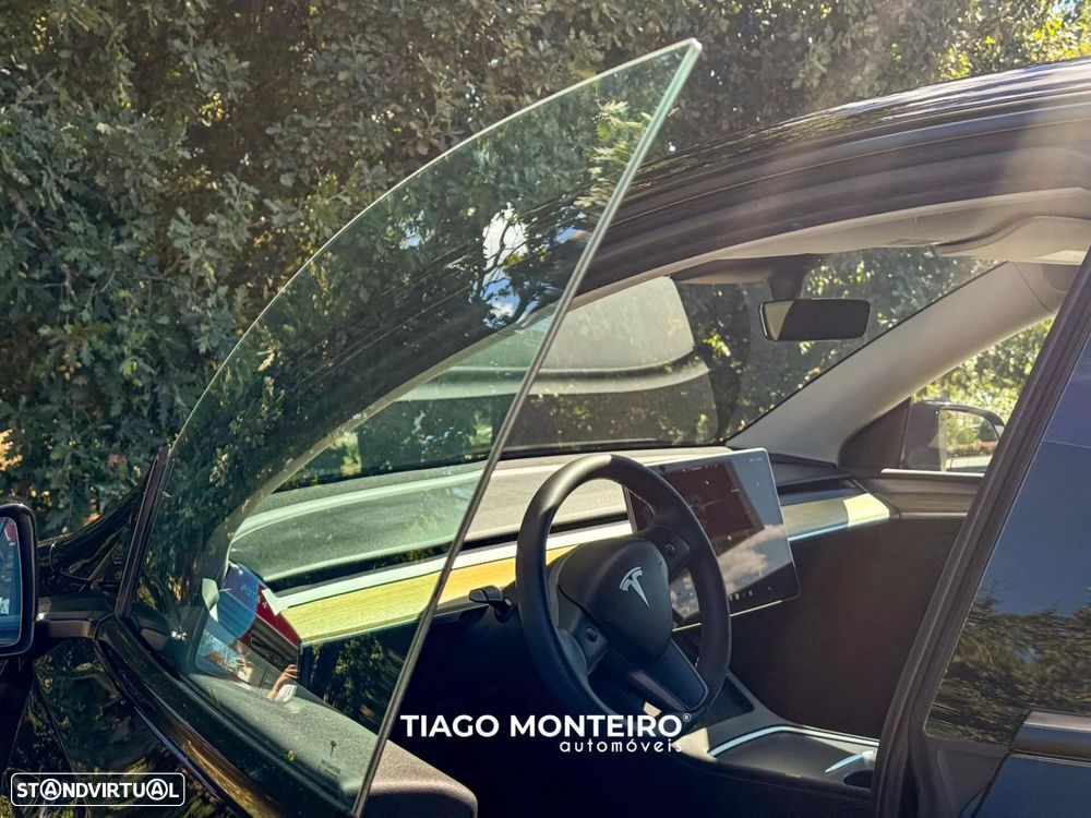 Tesla Model Y Tração Traseira - 39