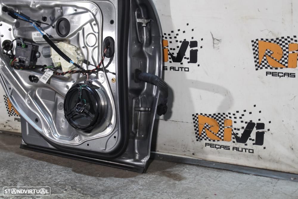 Porta Trás Esquerda Mercedes-Benz C-Class T-Model (S204)  A2047320310 - 9