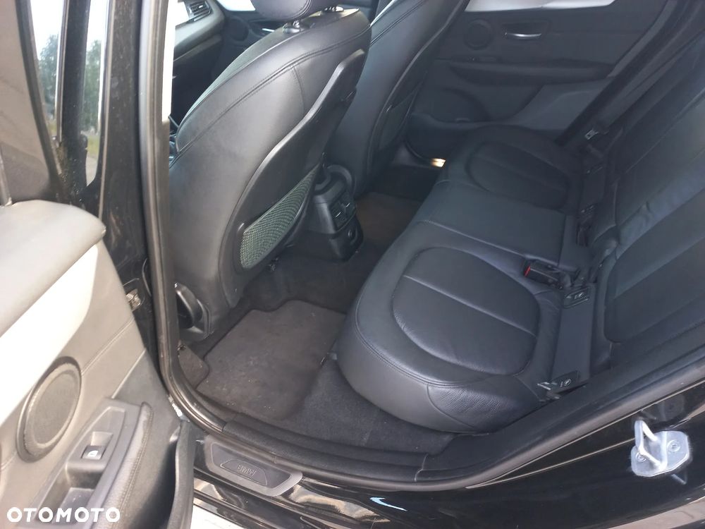 BMW Seria 2 220d Advantage sport - 10