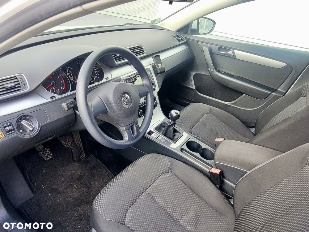Volkswagen Passat 1.4 TSI BlueMotion Technology Trendline - 13