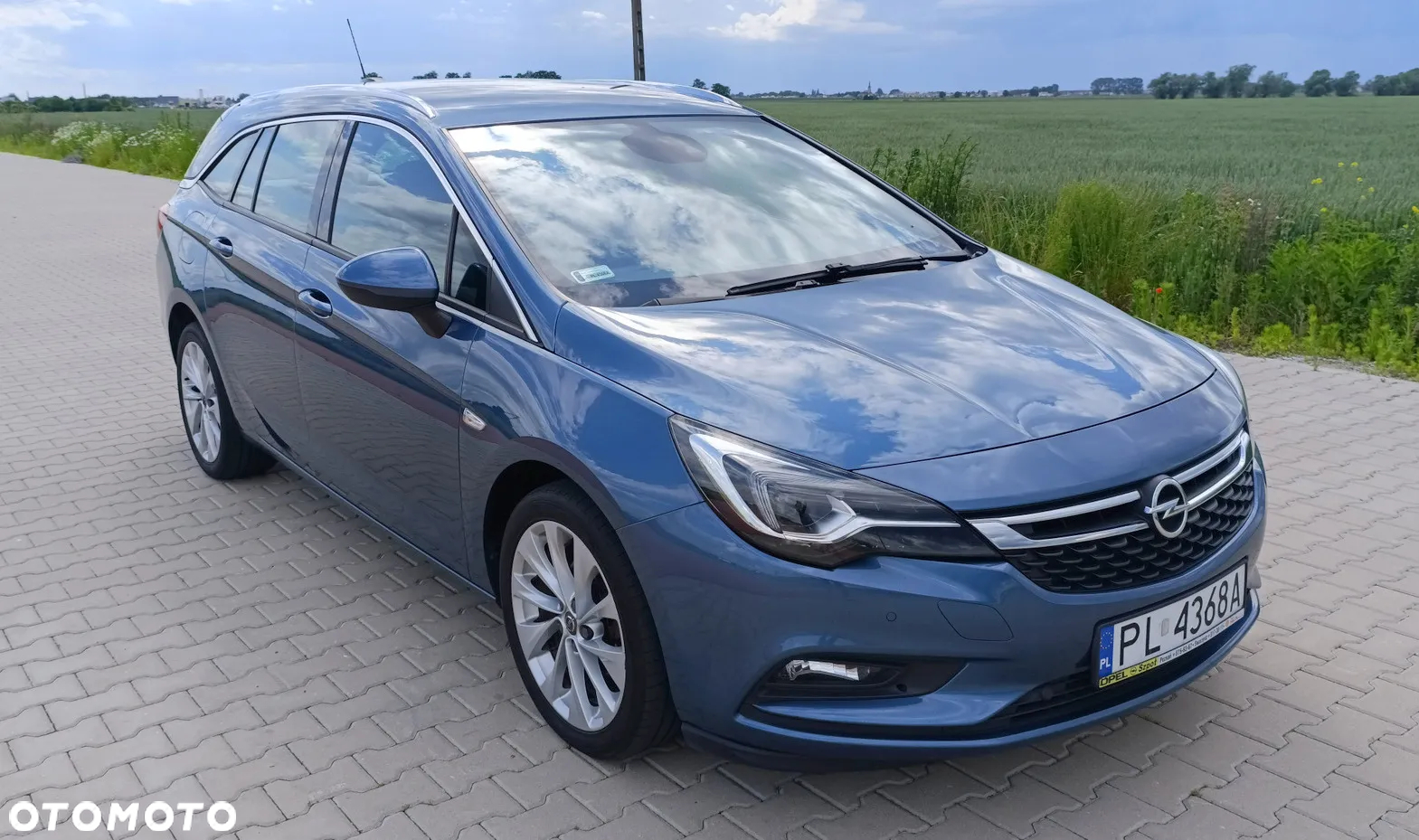 Opel Astra V 1.6 CDTI Dynamic - 3