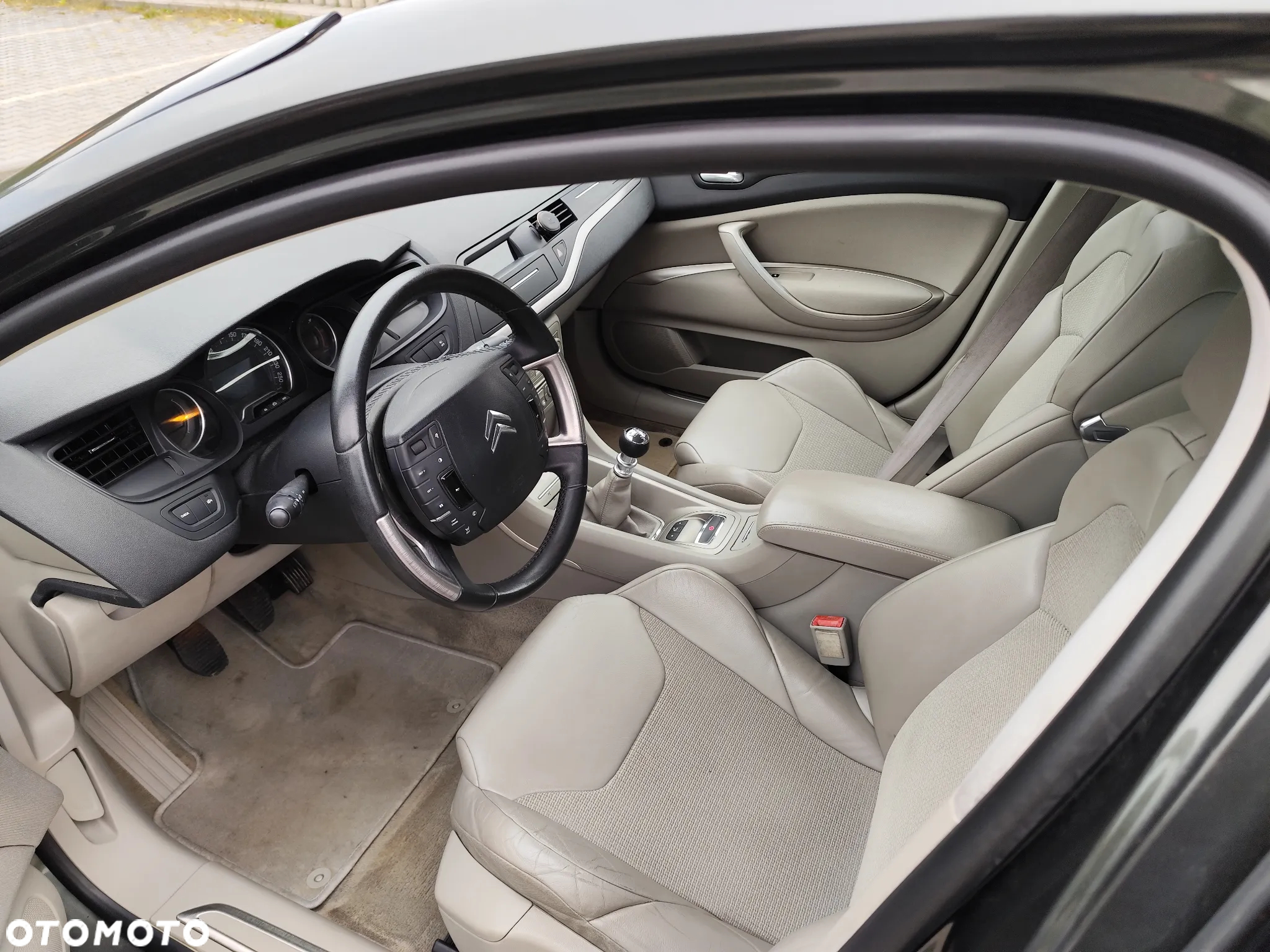 Citroën C5 2.0 HDi Exclusive - 9